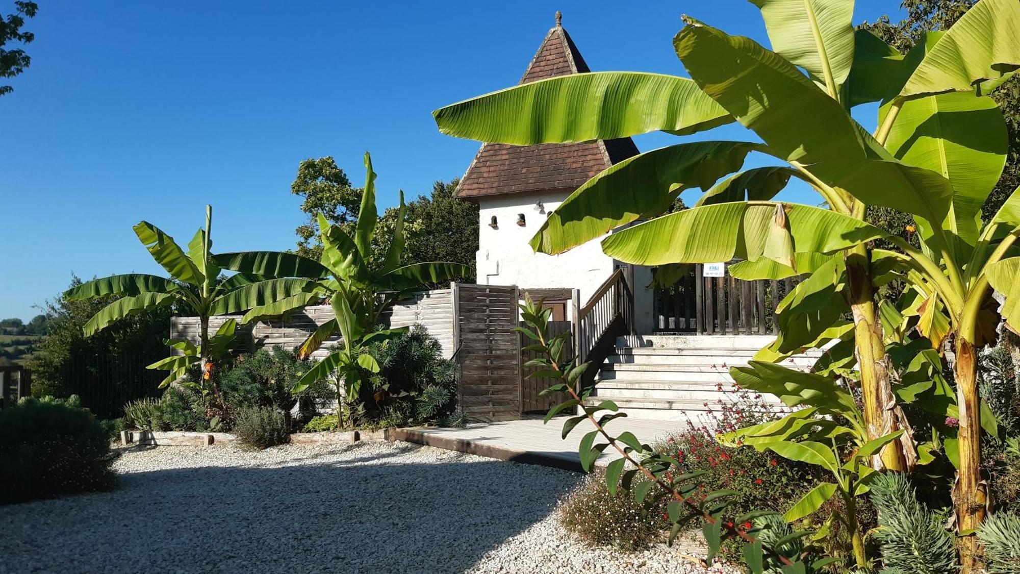 Camping Les Terrasses De Dordogne Rouffignac Saint-Cernin Exterior photo